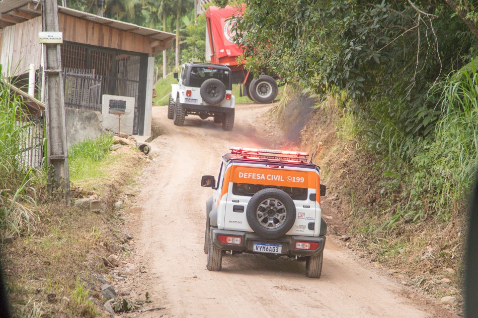 Simulado prepara órgãos de defesa e comunidade para desocupação de área de risco no bairro Progresso