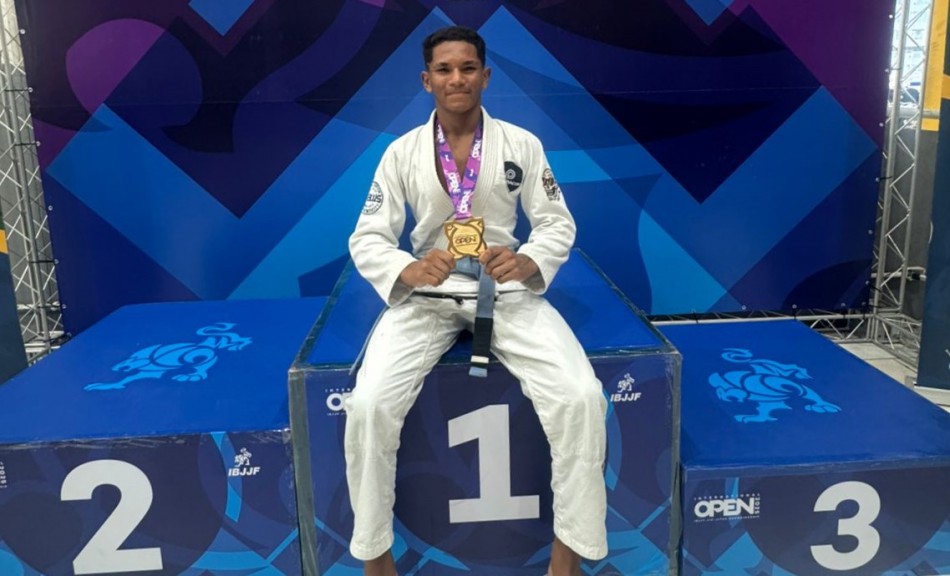 Blumenau é medalhista no jiu-jitsu e soma vitórias no futsal e basquete durante o fim de semana
