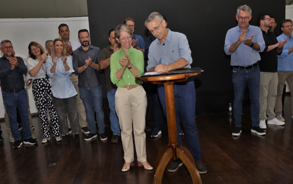 Prefeitura de Blumenau anuncia aquisição da Associação Artex