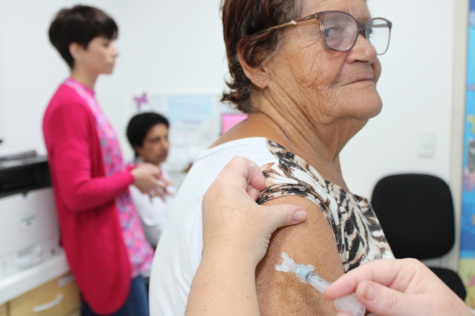 Blumenau vacina 26,5 mil contra a gripe e intensifica campanha antes do inverno