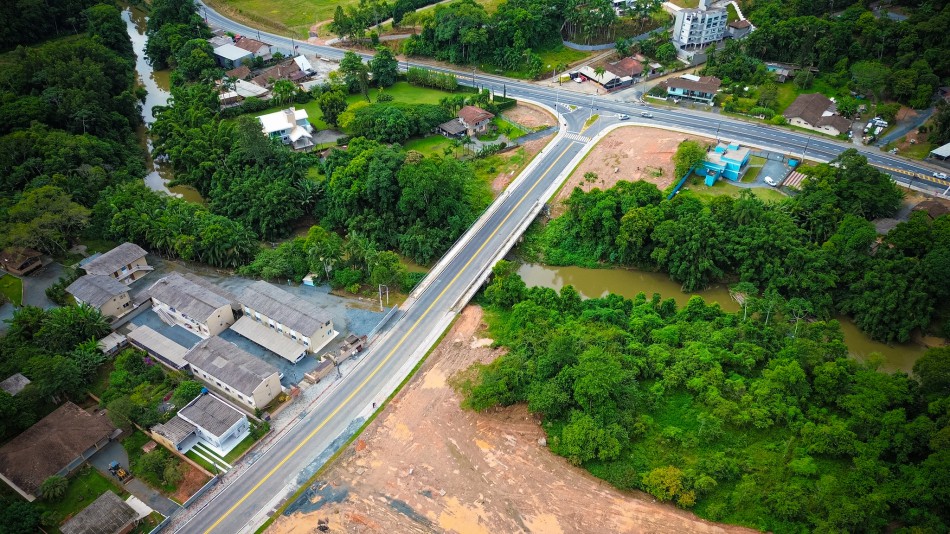Acesso pela nova Ponte Henrique Kretz será liberado ao fluxo a partir deste sábado