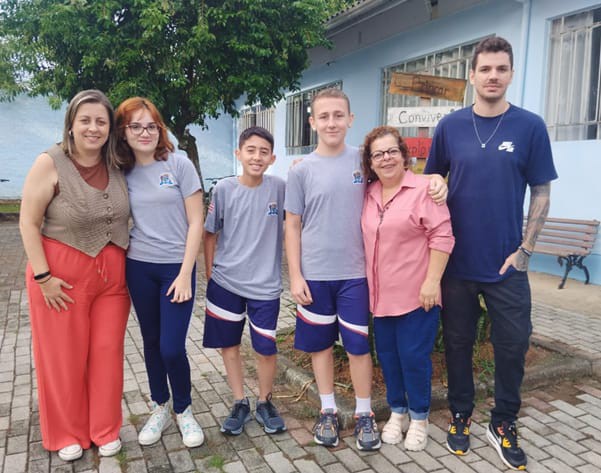 EBM General Lúcio Esteves fica em segundo lugar em competição nacional do IBGE