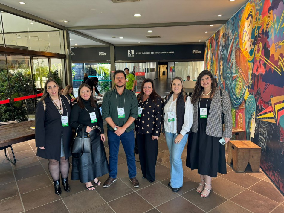 Procon de Blumenau participa do primeiro Congresso Internacional do Procon de Santa Catarina