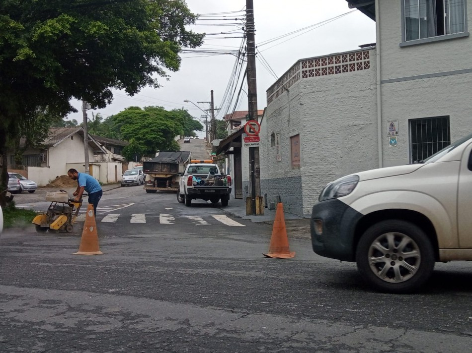 Samae promove melhorias na rede de água no bairro Escola Agrícola