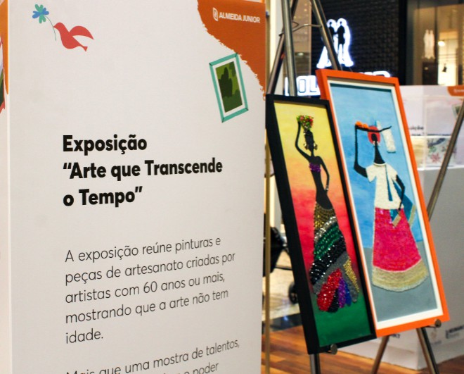 Peças de arte de alunos da Pró-família ganham destaque em shopping da cidade