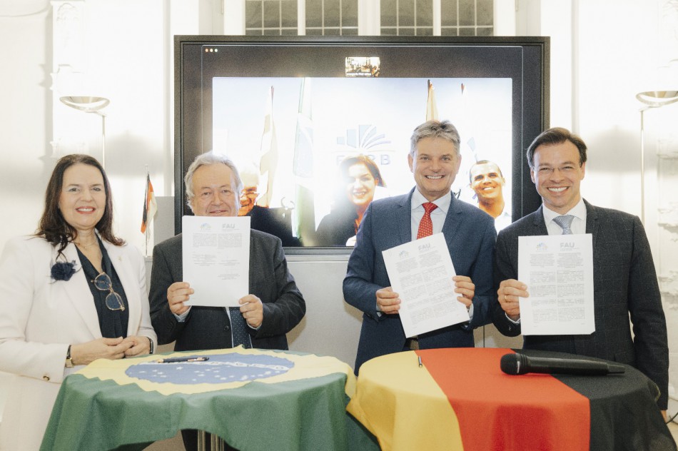 Blumenau passa a integrar conselho de fundação que promove intercâmbio cultural e acadêmico com a Alemanha