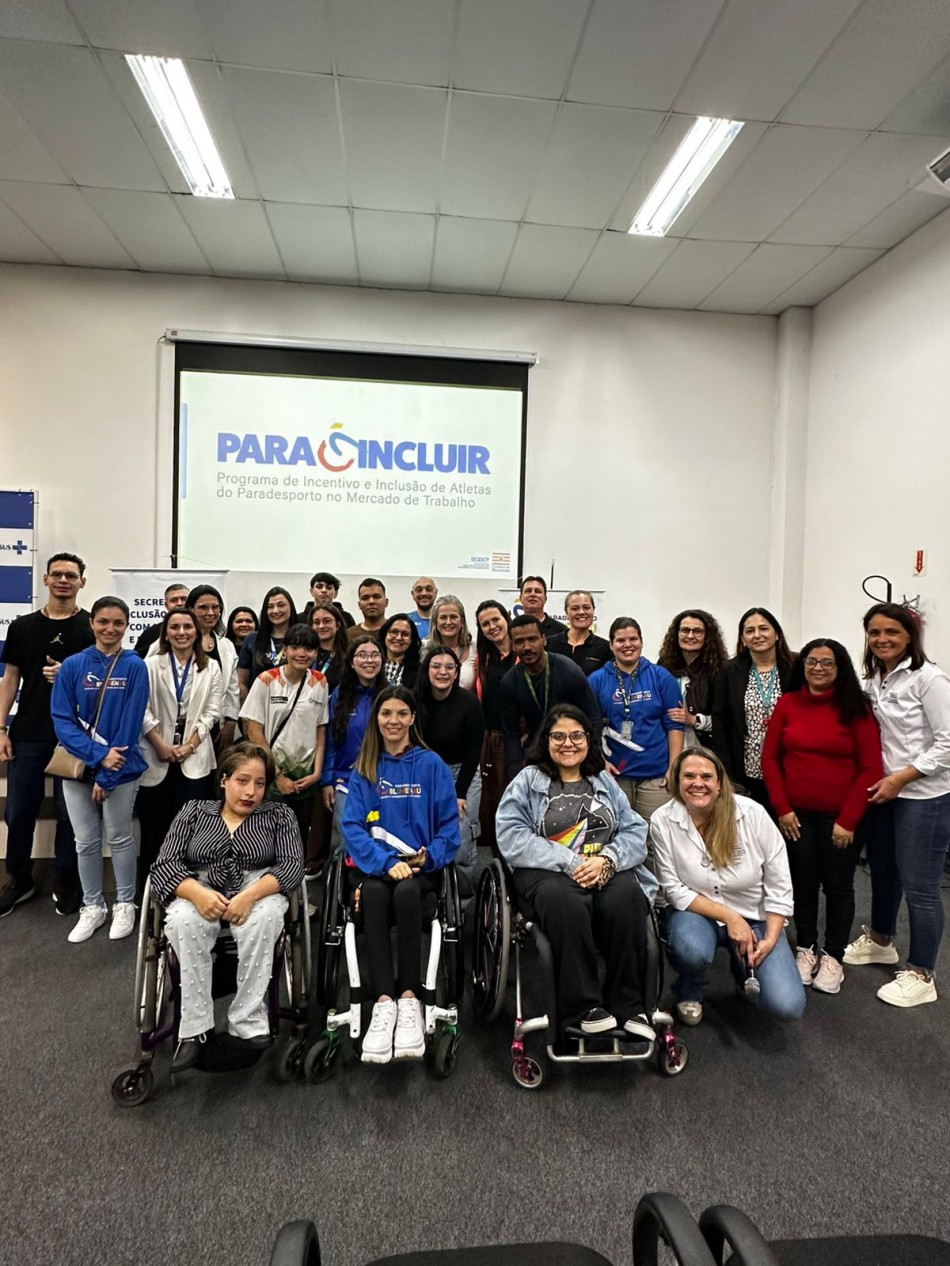 Blumenau realiza encontro com empresas para promover a inclusão de atletas do paradesporto no mercado de trabalho
