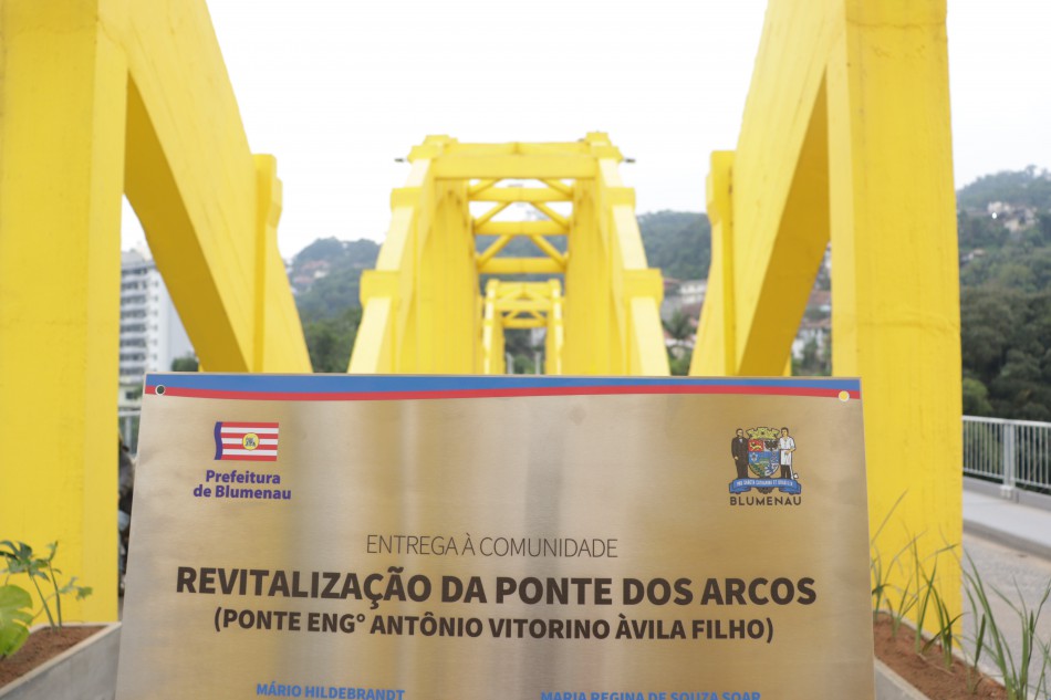 Revitalização da Ponte dos Arcos é concluída e entregue em Blumenau 