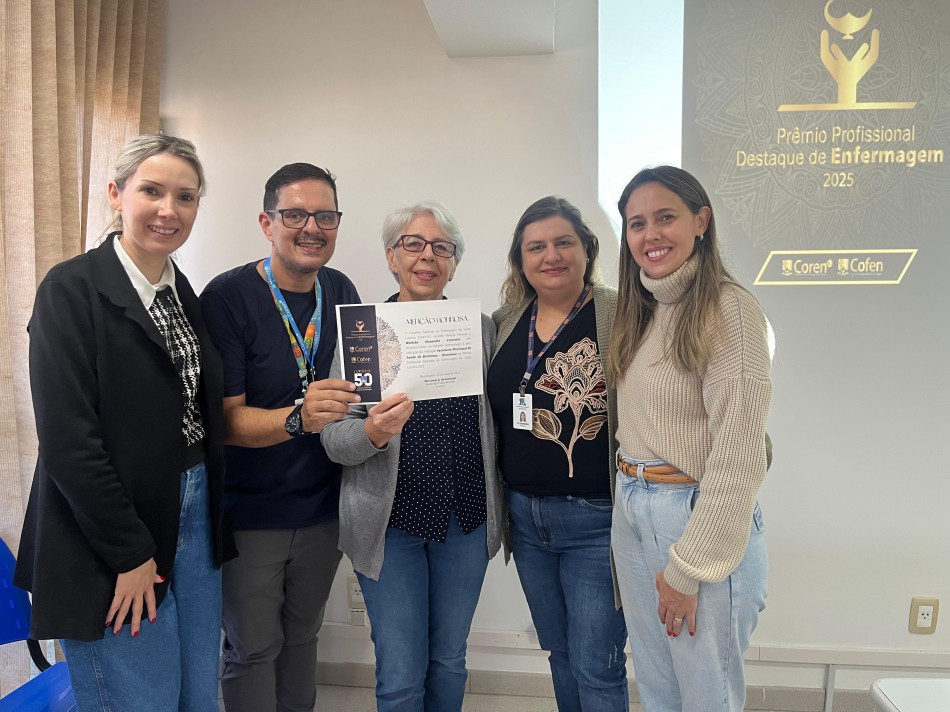 Servidoras da Prefeitura de Blumenau são homenageadas no Prêmio Profissional Destaque de Enfermagem
