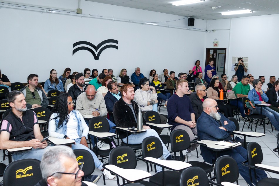 Seminário em Blumenau alerta sobre os impactos do alcoolismo na saúde e na sociedade