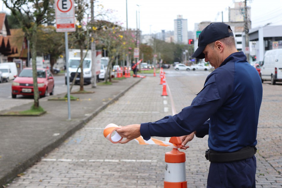 Rua Alberto Stein ficará totalmente interditada a partir de segunda-feira, dia 15
