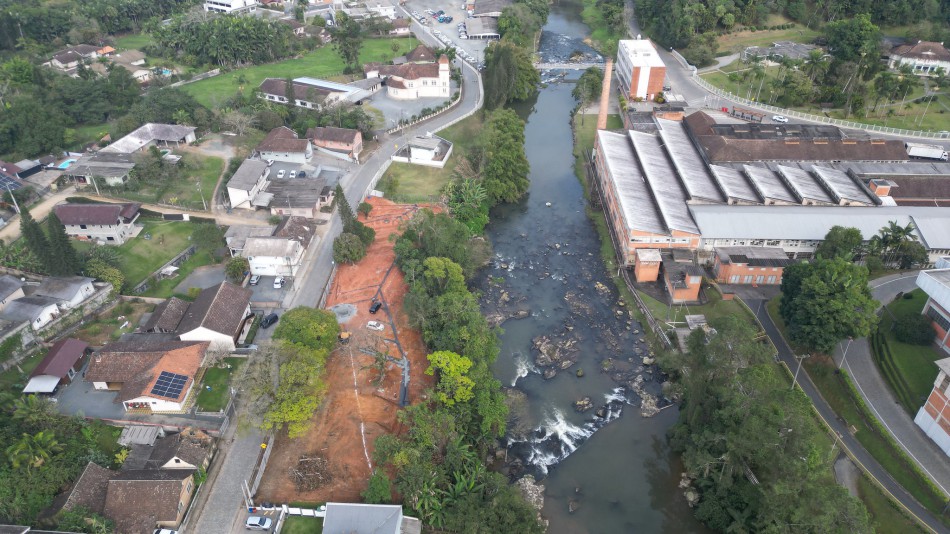 Prefeitura trabalha na implantação de Parque Linear para ampliar opções de lazer em Blumenau