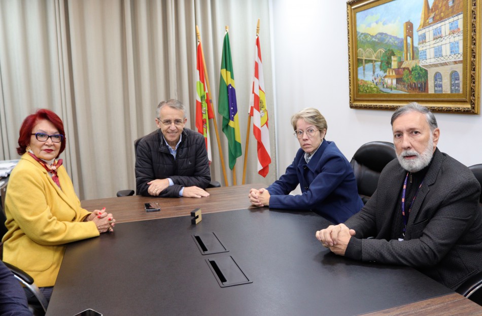 Prefeito de Blumenau anuncia novo nome para comandar a Secretaria de Cultura