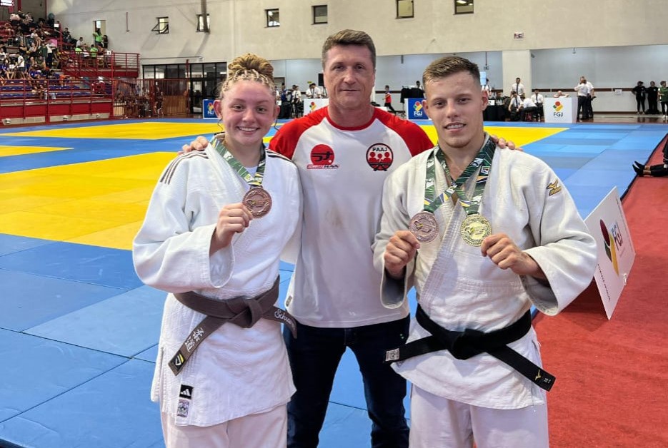 Judocas de Blumenau conquistam medalhas no Campeonato Brasileiro Regional